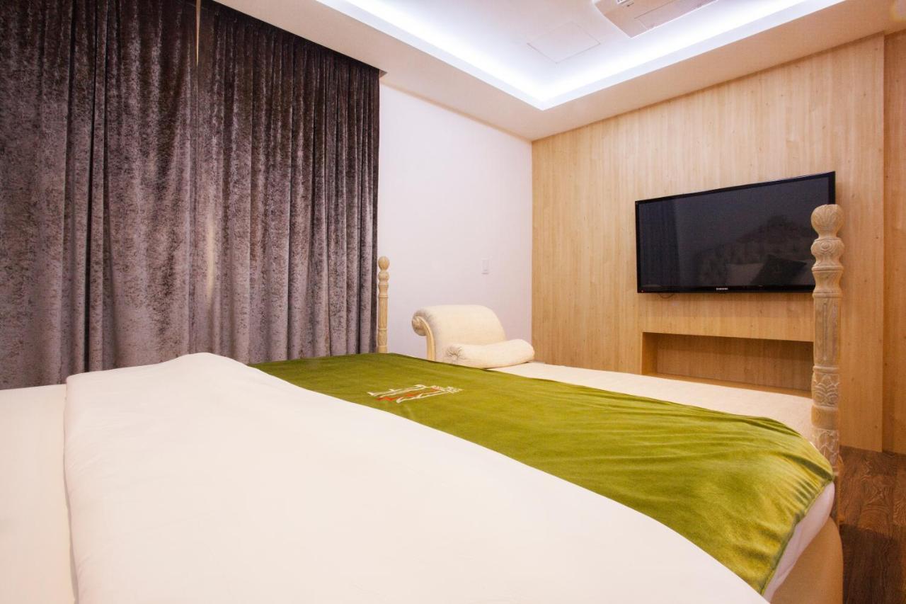 Suwon Reve Hotel Exterior foto