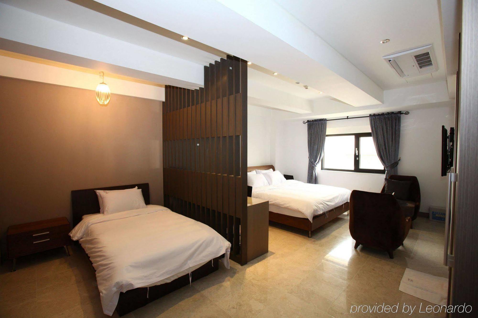 Suwon Reve Hotel Habitación foto